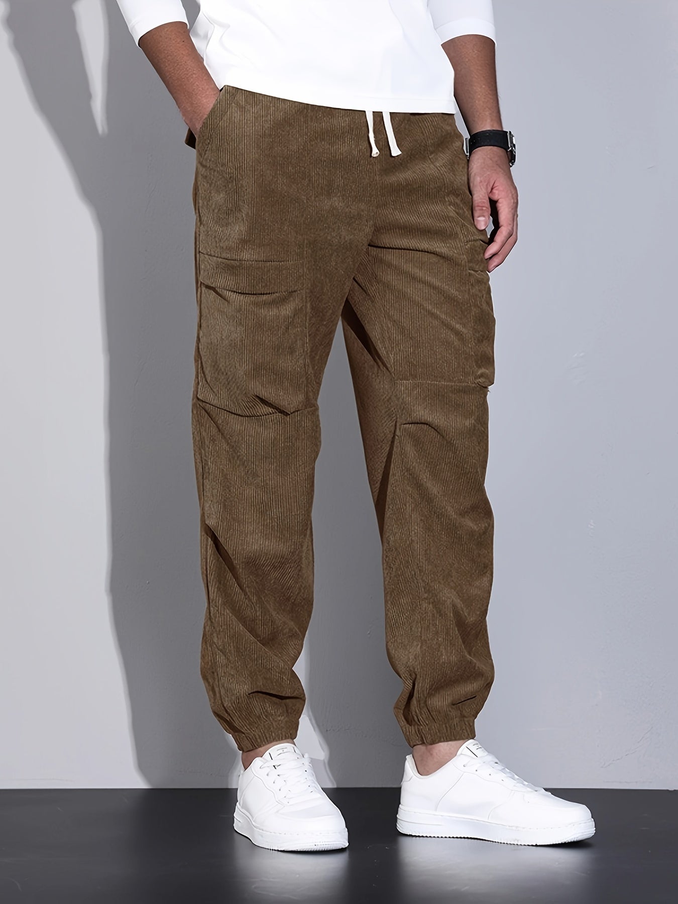 Roy | Pantalón Cargo de Corduroy