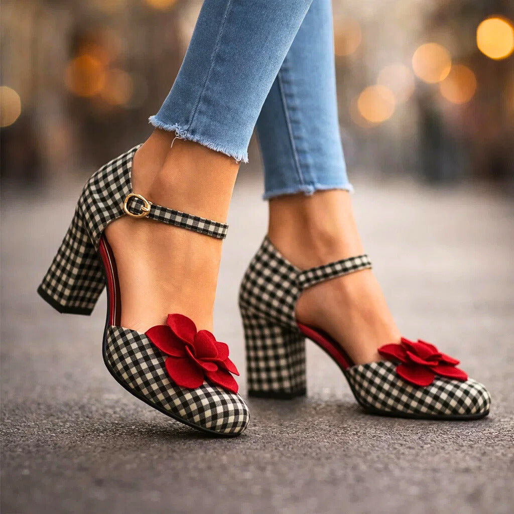 Lyra Belle | Cizme elegante pentru un look sofisticat