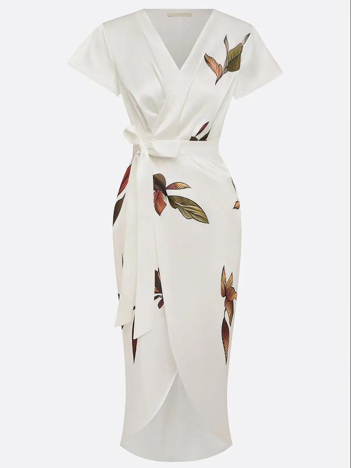 Rochie elegantă cu design petrecut