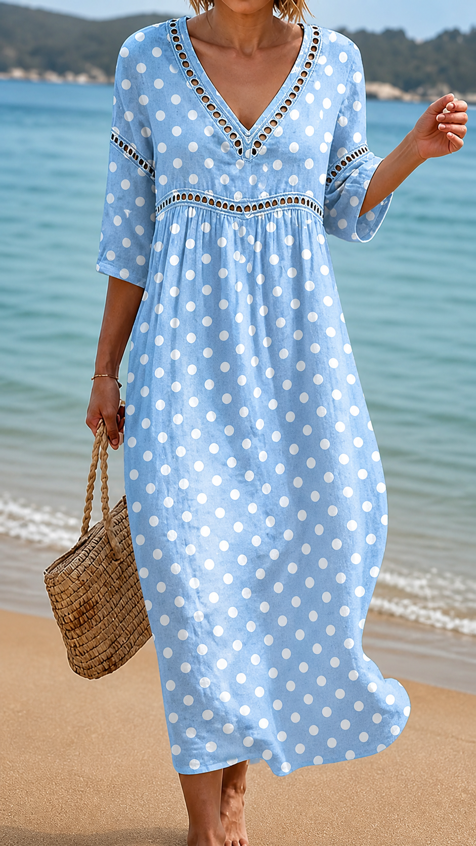 Rochie de Plajă cu Puncte Delicate