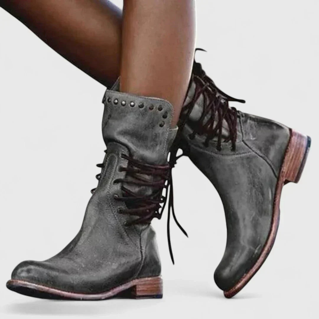 Theano - Botine din piele cu șireturi pentru un stil clasic