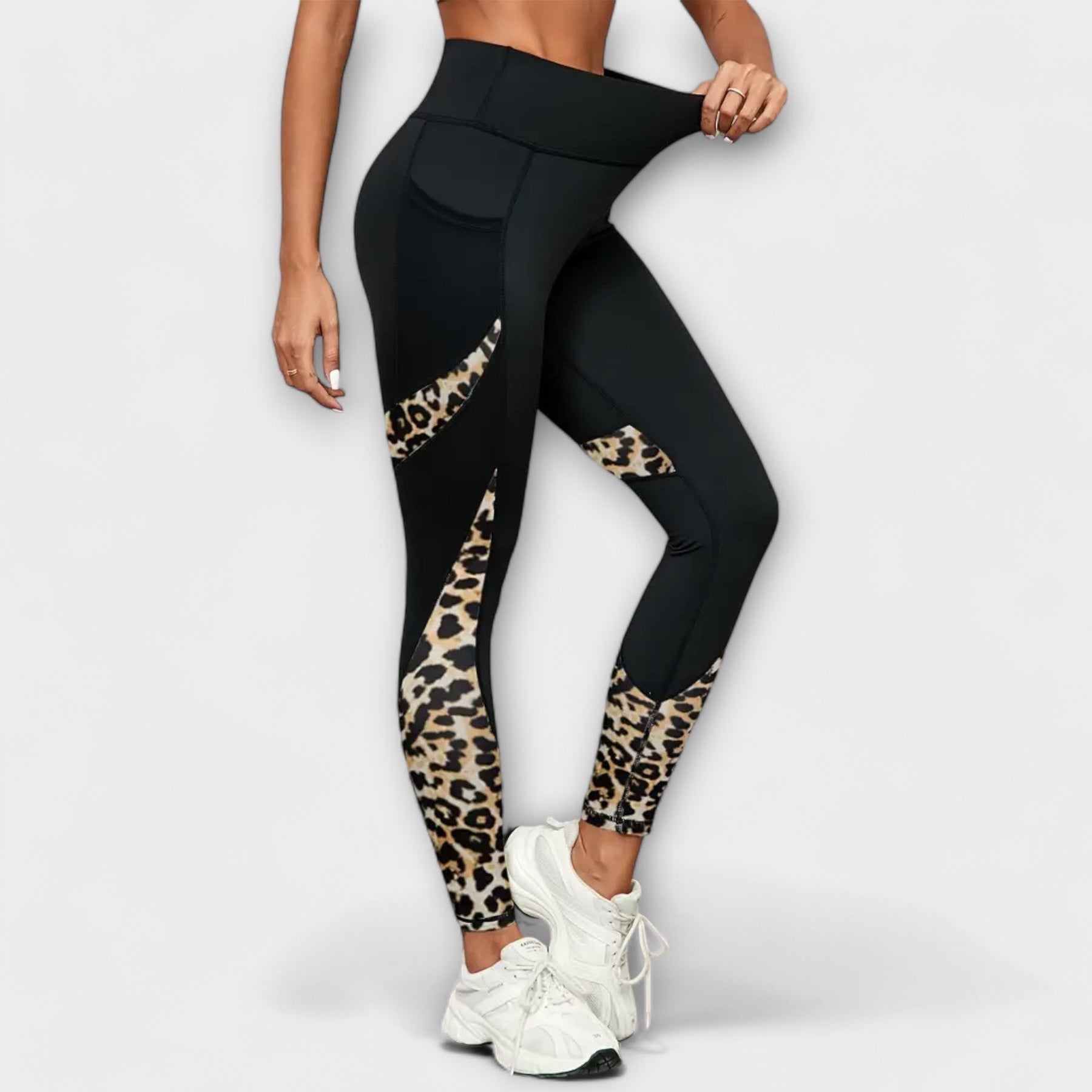Pantaloni de antrenament cu talie înaltă și imprimeu leopard