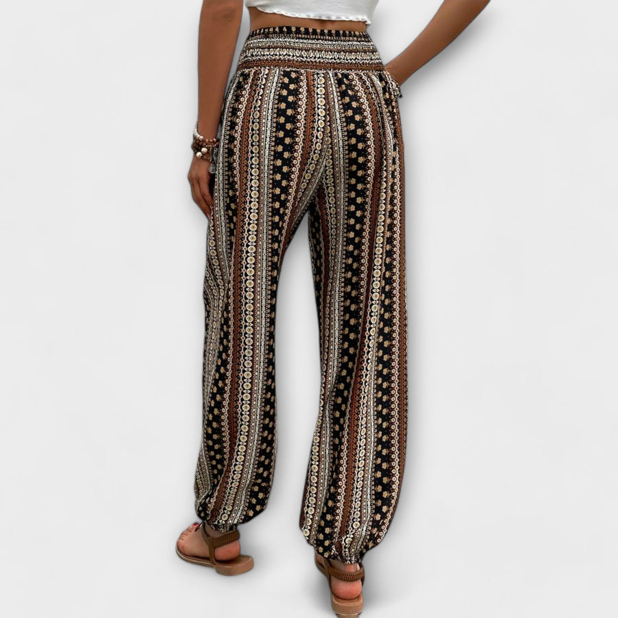 Scarlet - Pantaloni cu Design Etnic