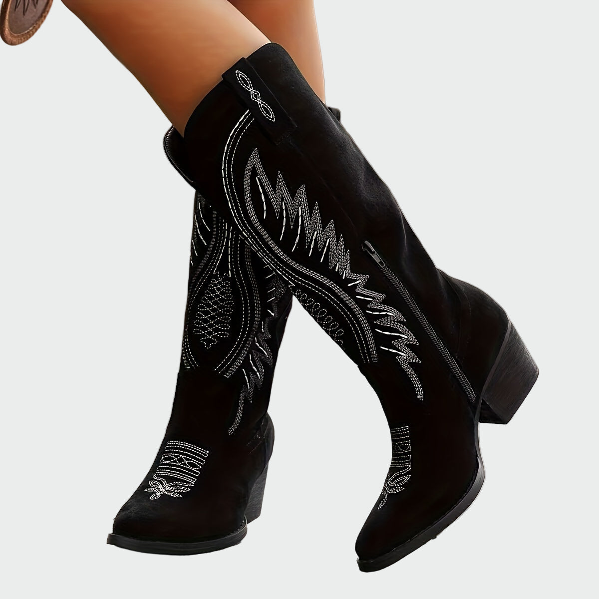 Biserka - Elegante Botine Brodate în Stil Vestic