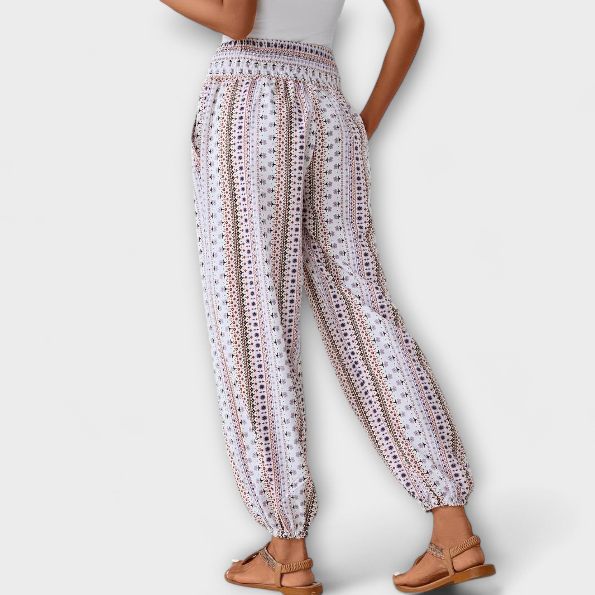 Scarlet - Pantaloni cu Design Etnic