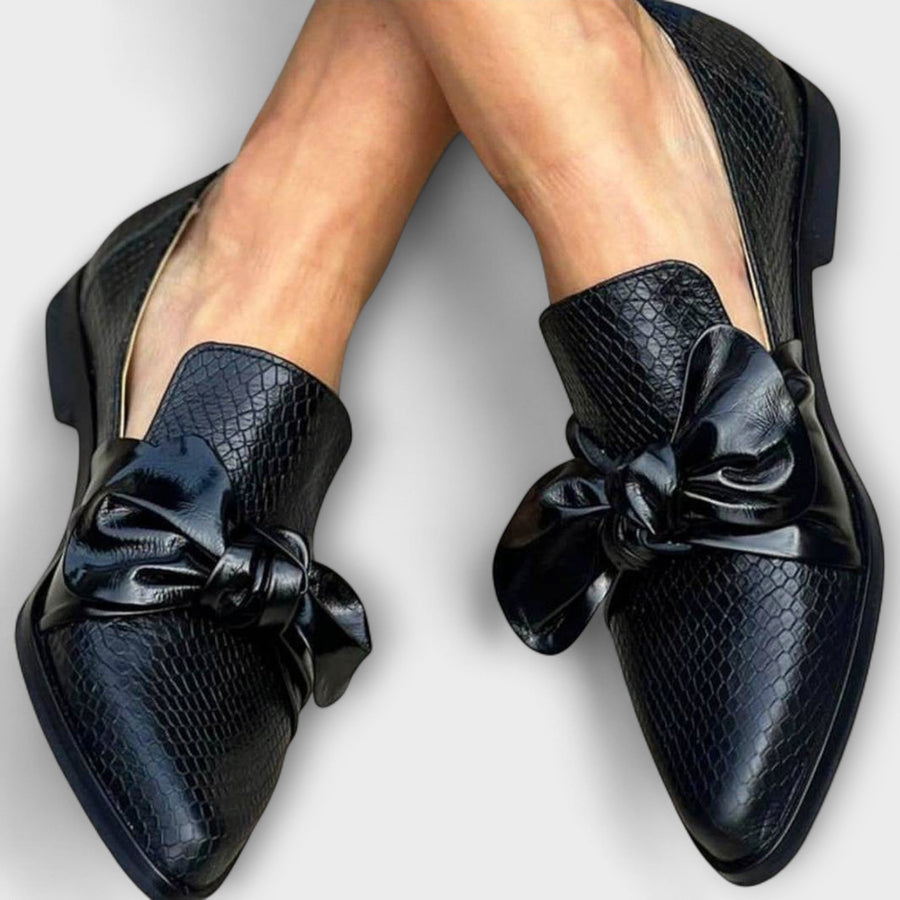 Claudia - Loafers cu detaliu elegant de fundă