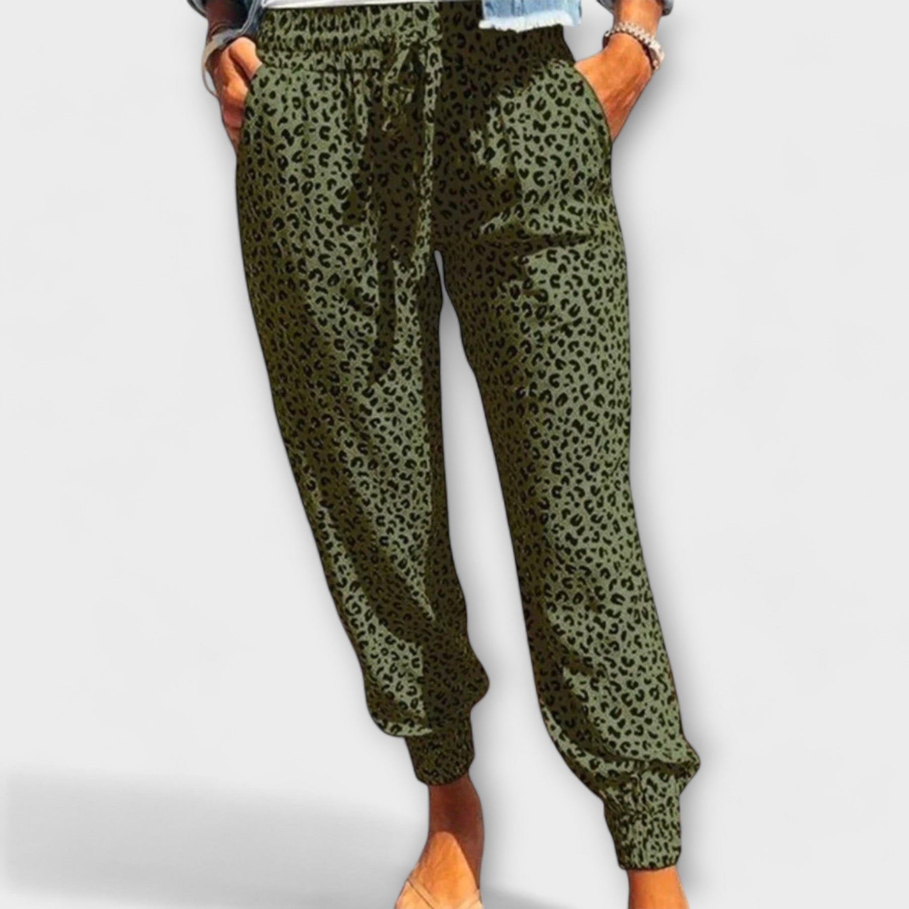 Feli - Pantaloni Leo cu Design Relaxat