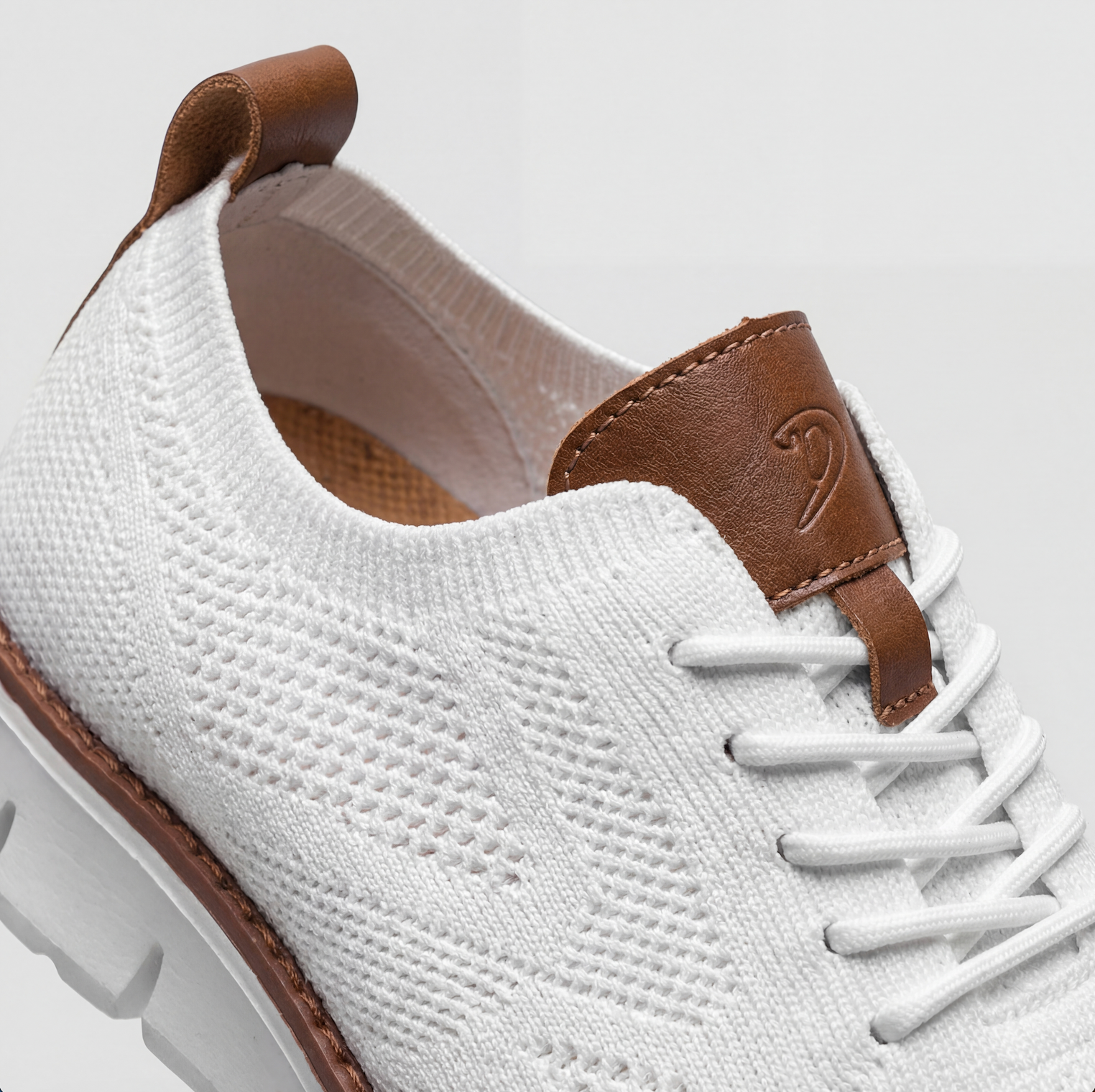 Matei – Pantofi Eleganți și Confortabili
