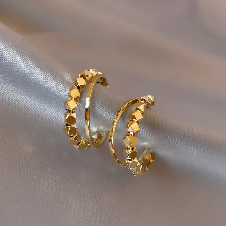 Elegant Gold Earrings with Cubic Zirconia