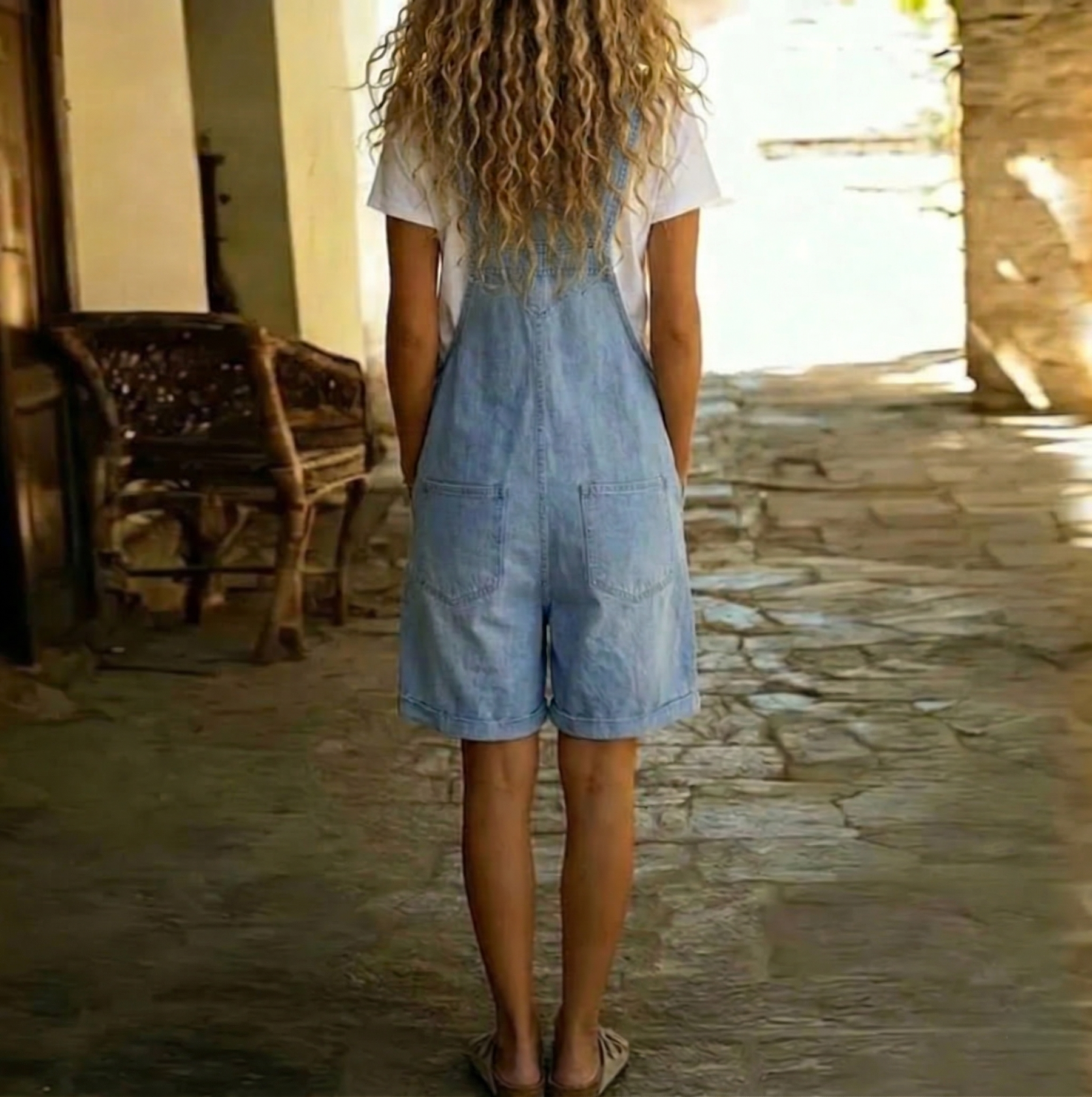 Clara™ | Salopetă scurtă din denim bleu deschis