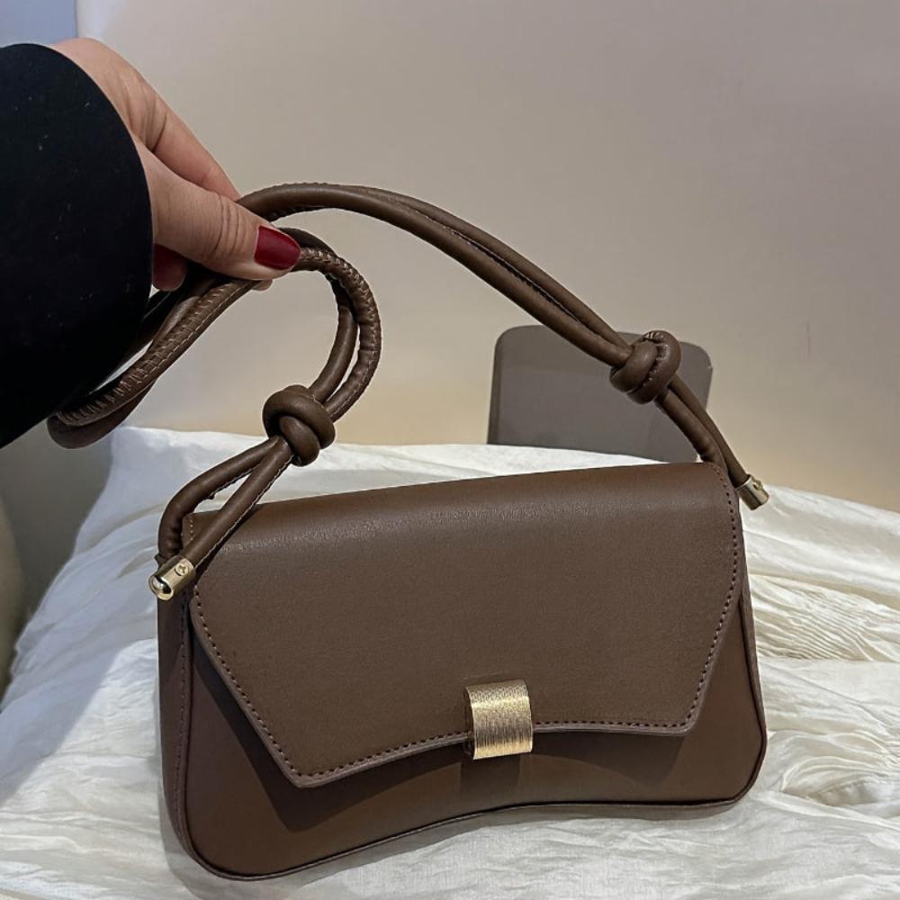 Lăzărica — Geantă de umăr cu un aer vintage
